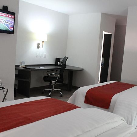 Hotel Bewow Querétaro Eksteriør billede