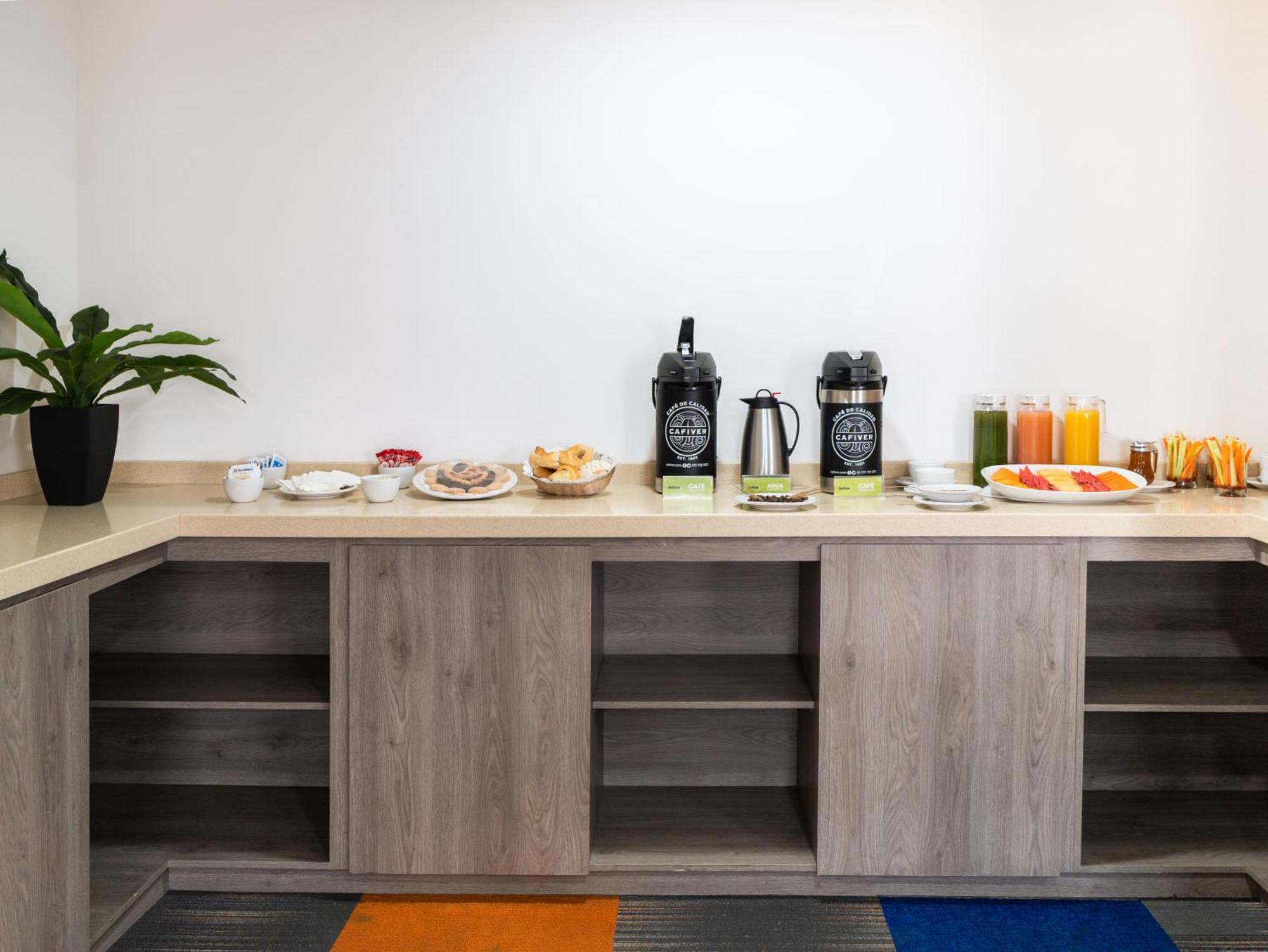 Hotel Bewow Querétaro Eksteriør billede